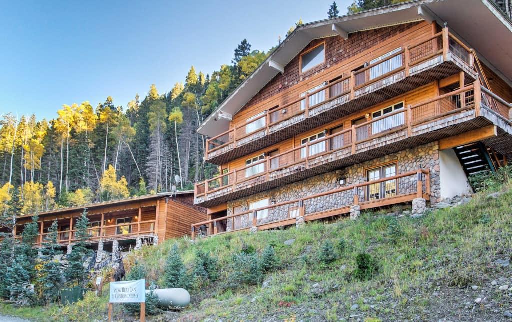 Snow Bear Inn And Condominiums Taos Ski Valley Dış mekan fotoğraf